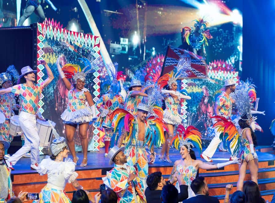 Rio de Janeiro: Roxy Dinner Show with Hotel Pickup - Key highlights worth knowing before you go