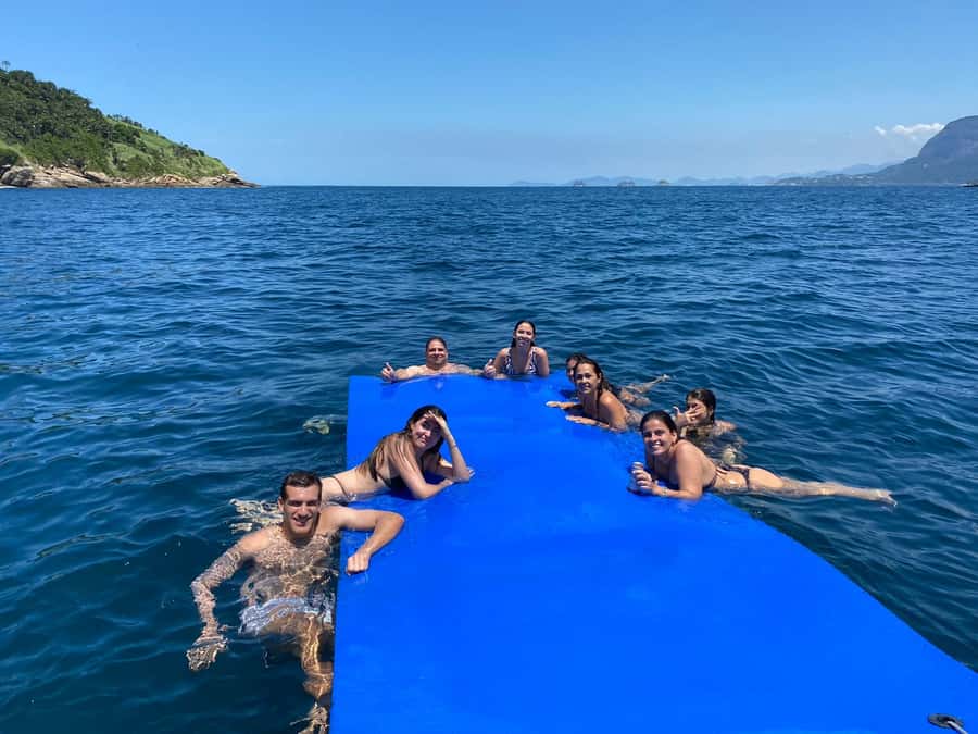 Rio de Janeiro: SpeedBoat Tour - Beach Tour with Beer - Price and value: why $56 can make sense for Rio