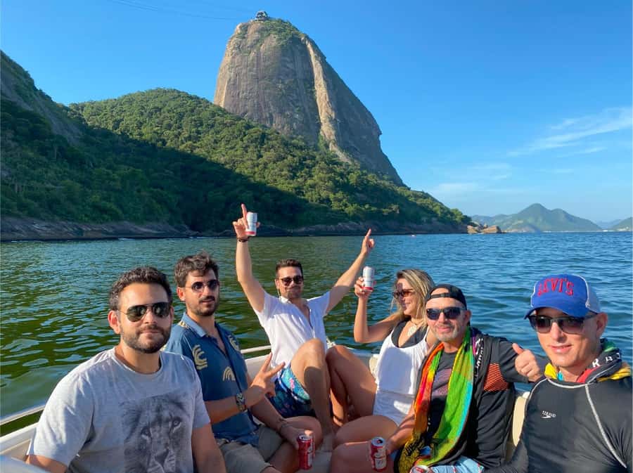Rio de Janeiro: SpeedBoat Tour - Beach Tour with Beer - The route: Fortaleza de São João to Sugarloaf, what to watch for