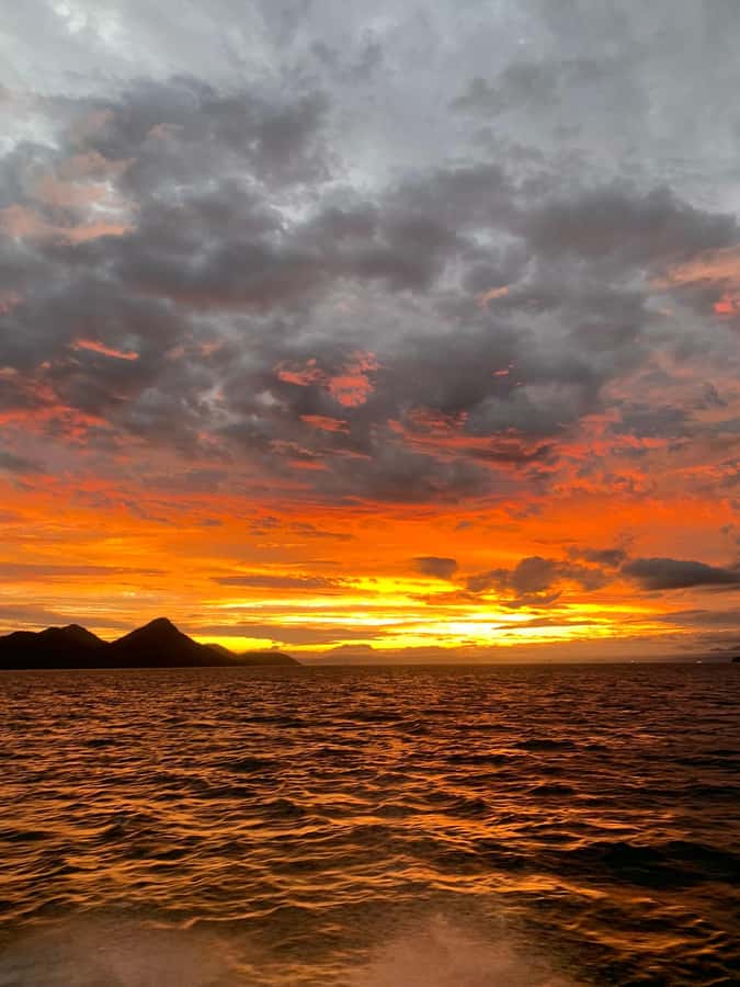 Rio de Janeiro: SpeedBoat Tour - Sunset with Beer - Price and value: is $56 for 3 hours on the water worth it?