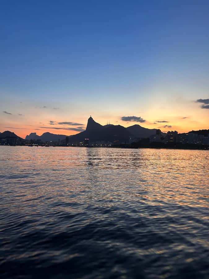 Rio de Janeiro: SpeedBoat Tour - Sunset with Beer - Where you board: Flutuante Rio pier in front of Bar Urca