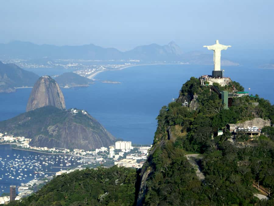 Rio de Janeiro: Sugar Loaf with Lunch and Helicopter Flight - Who should book this tour, and who should skip it