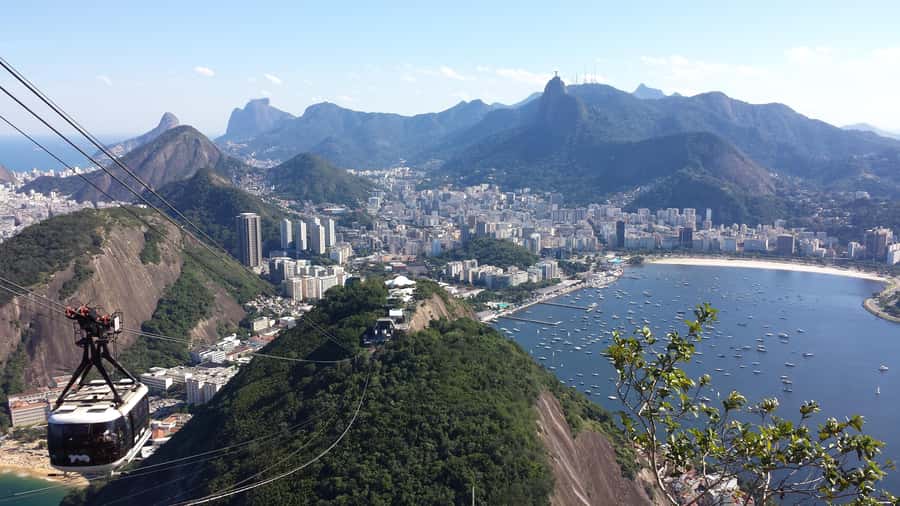 Rio de Janeiro: Sugarloaf Mountain Hike and Climb - Why this Sugarloaf hike and climb beats a cable car ride
