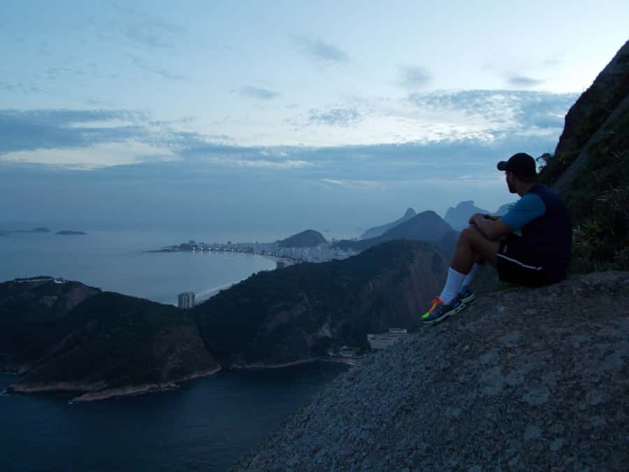Rio de Janeiro: Sugarloaf Mountain Hike and Climb - Meet at Praça Gen. Tibúrcio, then head up Urca Hill