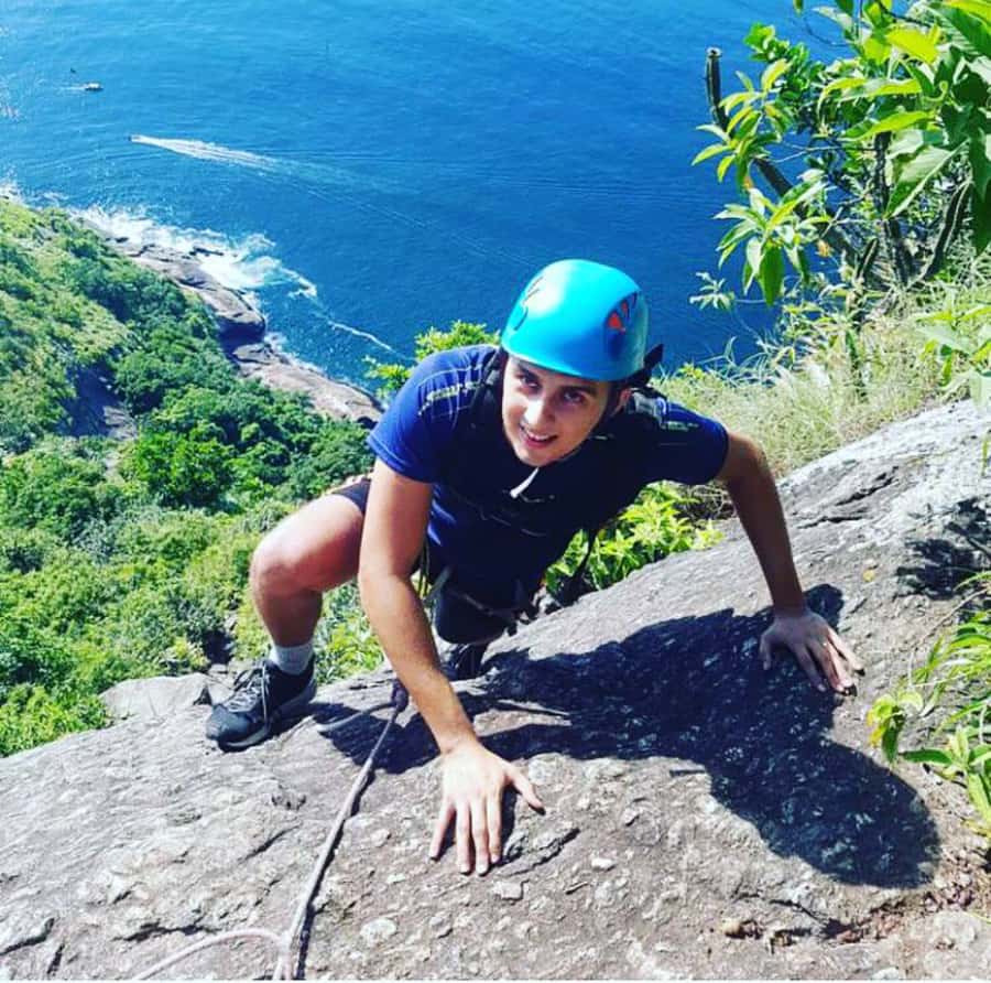 Rio De Janeiro: SUGARLOAF MOUNTAIN HIKE & CLIMB - Urca warm-up and the nature reserve trail before the rope section