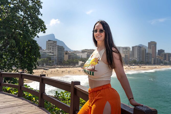 Rio DE Janeiro SUV Private City Tour : avoiding crowds and clouds - Mirante Dona Marta, the photo viewpoint people often skip