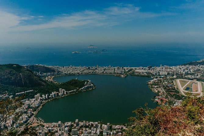 Rio Express: Christ the Redeemer and Sugarloaf Mountain - The beach-and-forest setup: Copacabana, Ipanema, and Tijuca Forest