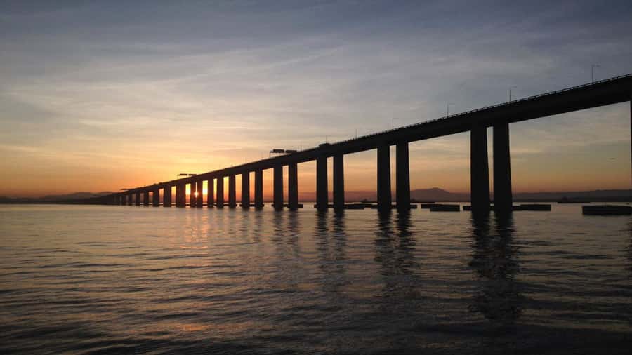 Rio: Guanabara Bay Boat Tour - Why a Guanabara Bay Catamaran Tour Works So Well