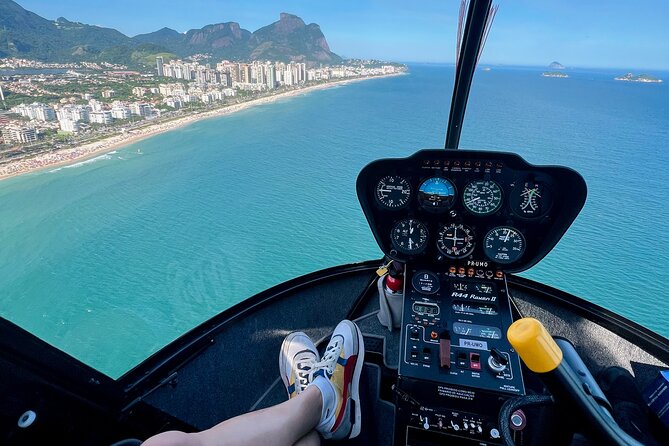 Rio : Helicopter tour at Christ the Redeemer - 30 minutes - The Christ Redeemer moment: the view that makes people book