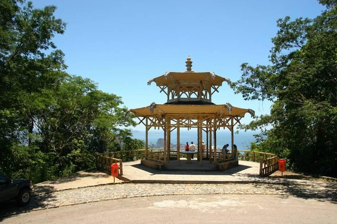 Rio in One Day Private Tour with Christ the Redeemer by Train - Guides Who Keep the Day Calm, Even When Conditions Change
