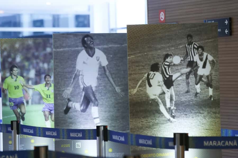 Rio: Maracanã Stadium Official Entrance Ticket - Press conference room and the seats that frame the moment