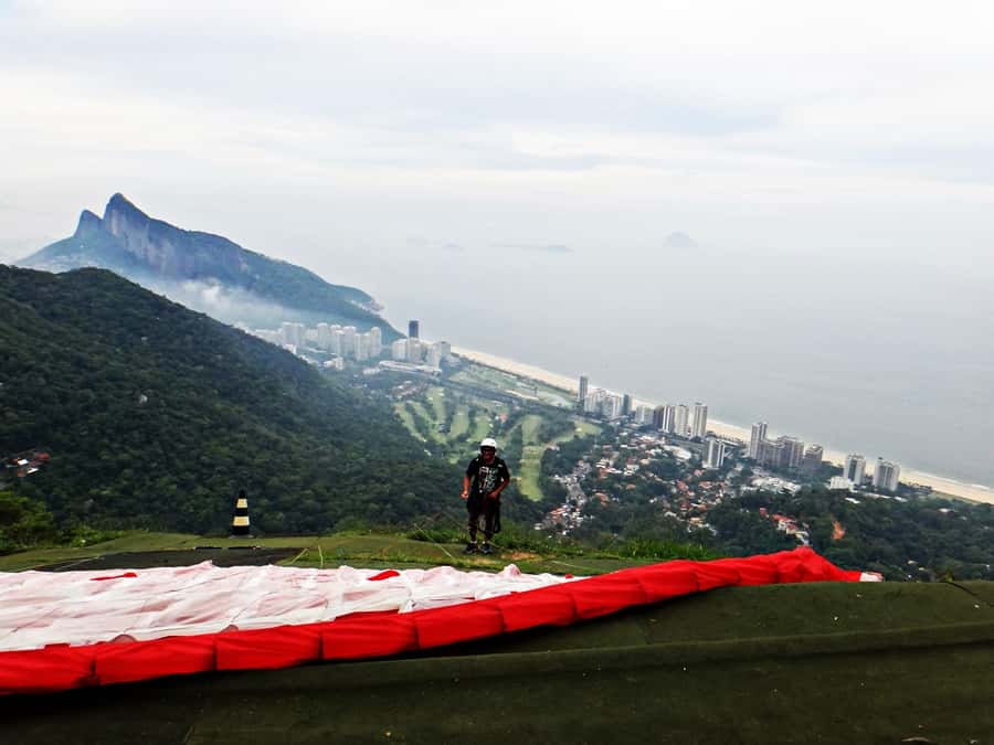Rio: Pedra Bonita 4-Hour Hike with Free Flight Ramp Visit - Small Group Comfort and Guide Support in English, Spanish, Portuguese