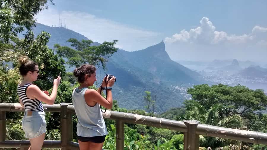 Rio: Private Tour 5 Hours Customized Tour With a Local Guide - Getting Around in Comfort: Air-Conditioned Vehicle and Private Pacing