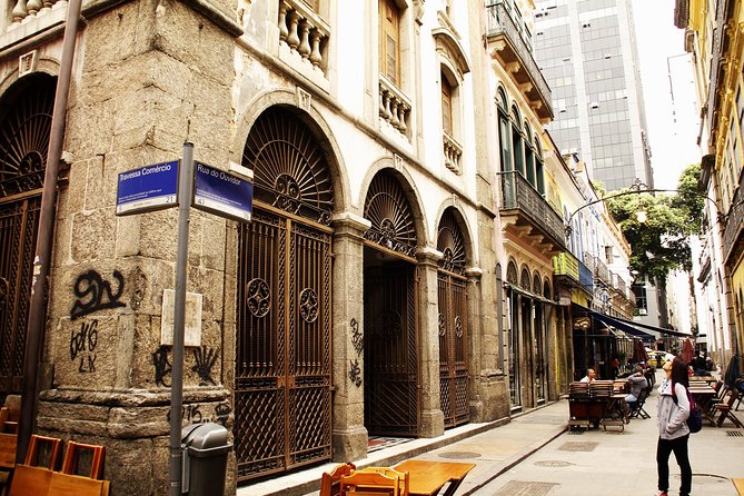 Rio's city walking tour: a glimpse of history and olympic legacy - Praça XV do Novembro and Paço Imperial: power, crowns, and the workplace of rulers