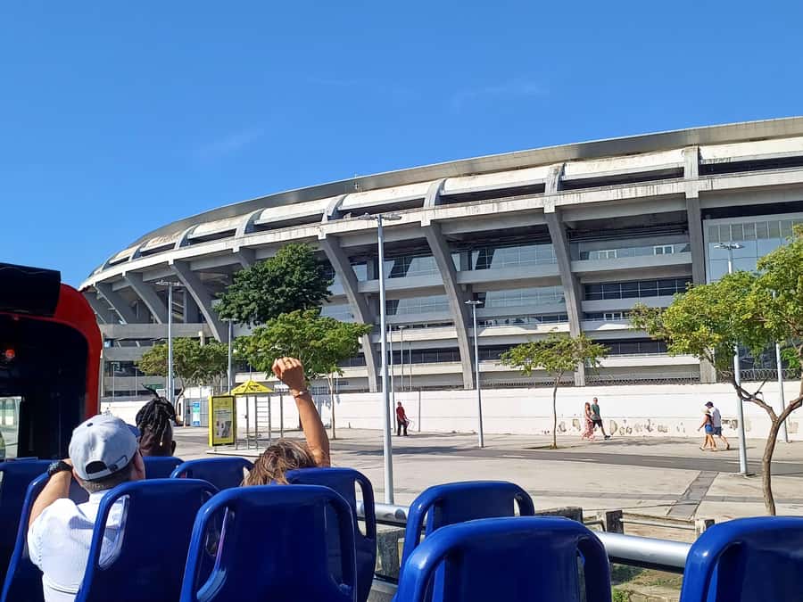 Rio Samba Bus: hop-on hop-off city tour in Rio de Janeiro - Back toward the waterfront: Lagoa, Flamengo, and Ipanema hits