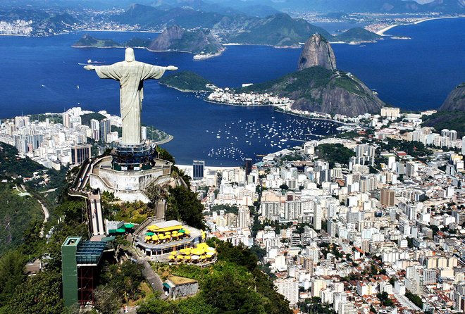 Rio Shore Excursion: Skip the Line Christ Redeemer and Sugar Loaf Day Tour - Metropolitan Cathedral, Sambodromo, and Downtown Drive-Bys That Actually Connect
