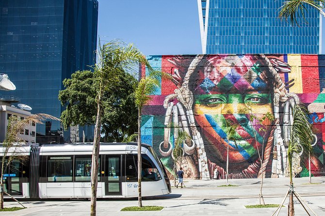 Rio Street Art Tour - Meeting at the Municipal Theater and Getting Oriented Fast