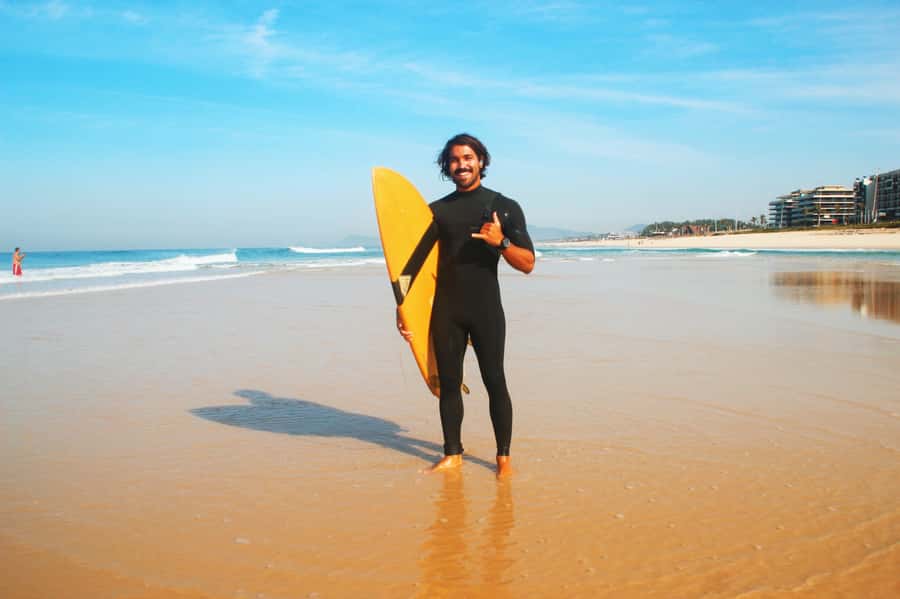 Rio Surf Experience - The coaching flow: sand practice, then real waves