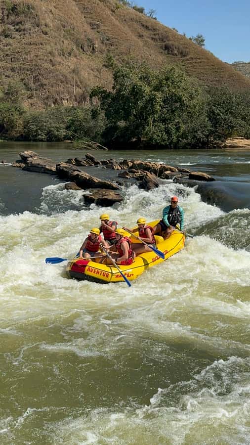Rio: White Water Rafting Adventure tour in Rio de Janeiro - Meet your guides: the human factor that makes or breaks rafting