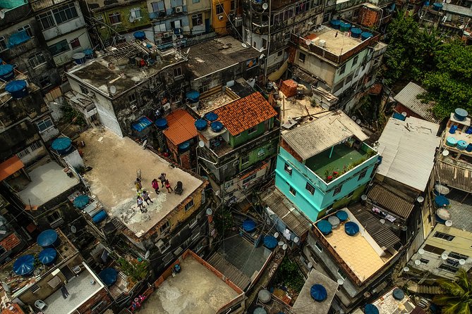 Rocinha favela walking tour with a local guide - Getting There: Metrô São Conrado, Saída A, and the Start Point