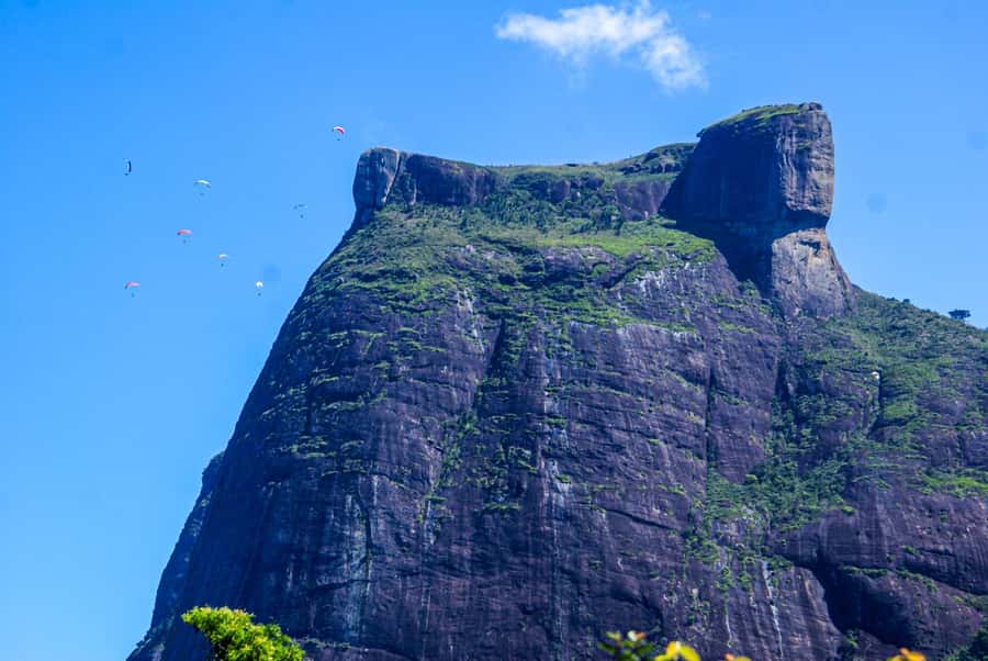Rocinha Jeep Tour: A Journey into the Soul of the Favela! - São Conrado Beach: why the finish matters