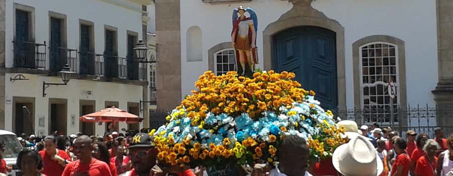 Salvador: Anthropological City Tour with Lunch IN 6 HOURS - Rail suburbs and the changing urban map of descendant communities