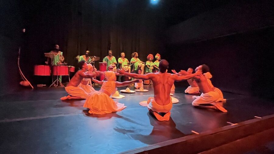 Salvador by Night: Cultural Dinner and Show - Small-Group Comfort and Hotel Pickup, Three Options