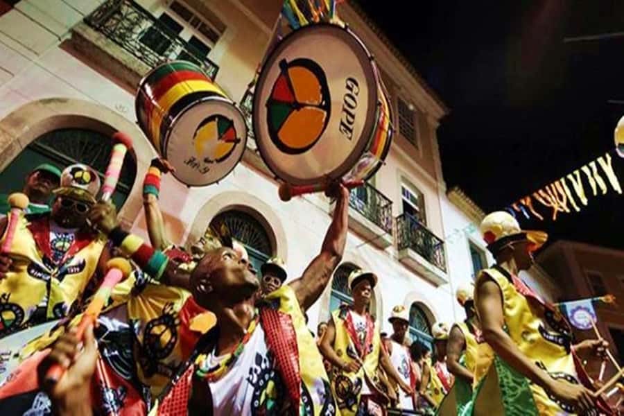 Salvador by Night: Pelourinho & Old Town Tour - Pelourinho at night: why this Salvador by Night tour feels worth it