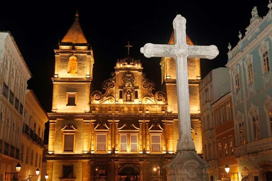 Salvador by Night: Pelourinho & Old Town Tour - Who this tour is best for in Salvador