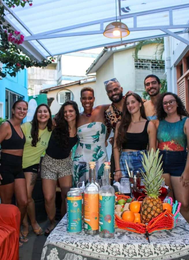 Salvador: Caipirinha Masterclass with Unlimited Drinks - Where you meet and how a 150-minute session feels