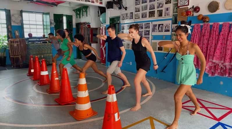 Salvador: Capoeira Class at Mestre Bimba's 1st Ever School. - English-friendly instruction with real attention to your progress