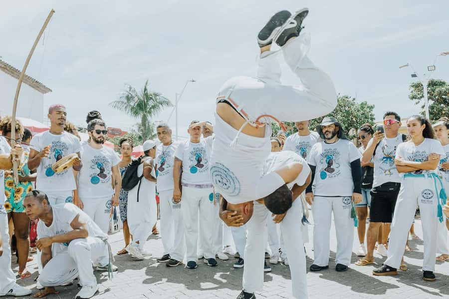 Salvador: CAPOEIRA CLASS - CULTURAL - Your 90-Minute Capoeira Plan, From Warm-Up to Performing