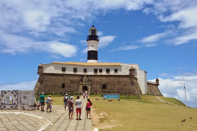 Salvador de Bahia: Private Round-Trip Airport-Hotel Transfer - Arrival Day at Airport Luis Eduardo Magalhães: What You’ll Actually Do