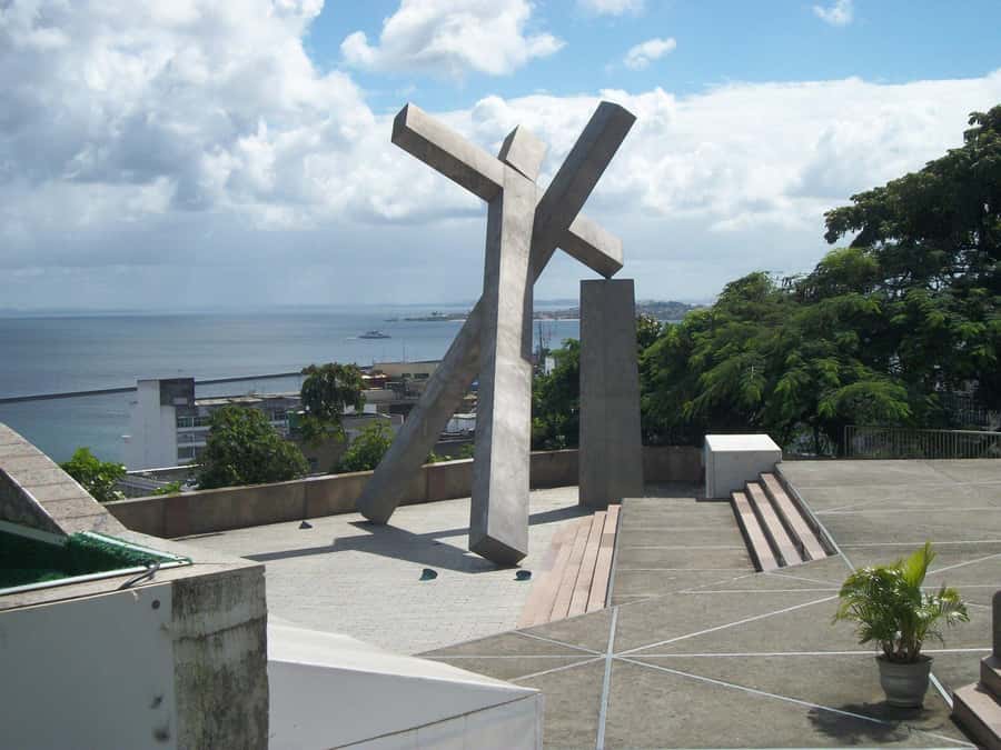 Salvador Historic Walking Tour - Pelourinho - Tour pacing, small group dynamics, and guide personalities