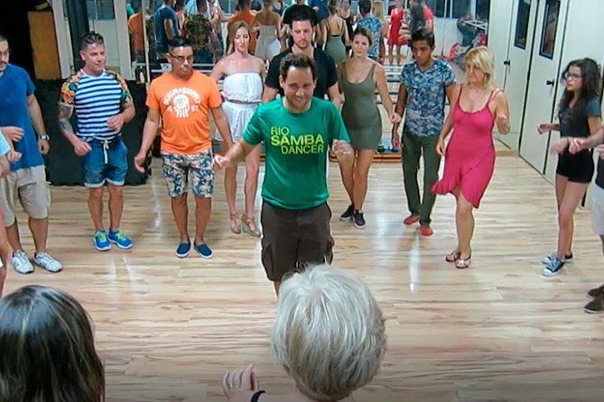 Samba Class in Copacabana - Where You Meet and How to Find the Studio in Copacabana