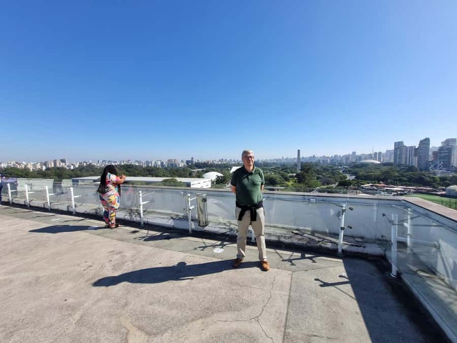 São Paulo: 5hr City Tour With Fruit Tasting - Beco do Batman: street art as a guided walk, not a random photo stop