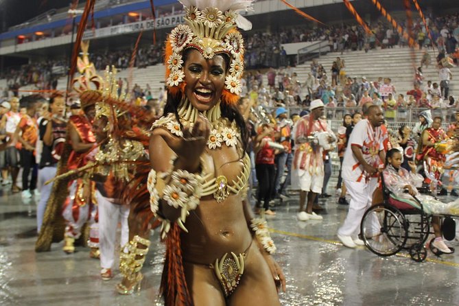 São Paulo Carnival Parade From A Prime Box: With Shuttle, Guide, Food & Drink - Carnival at the Anhembi Sambadrome, minus the chaos