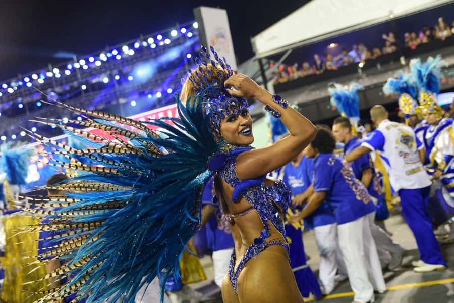 São Paulo Carnival Seating with Food, Drinks, & Transfer - Seating setup: what you gain from the high-level VIP box