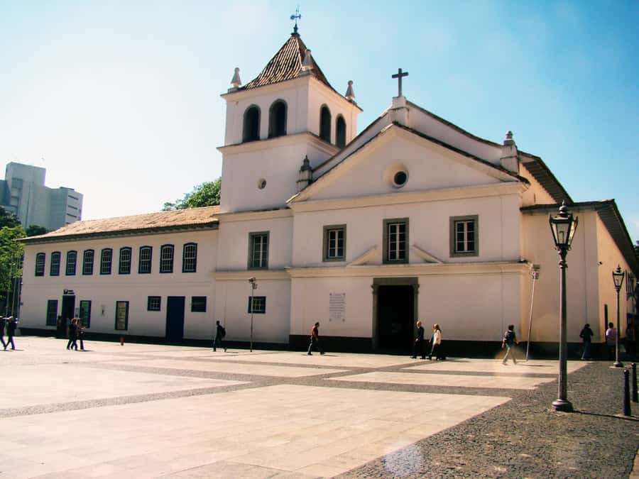 São Paulo: City Highlights Guided Tour - Luz Railway Station and optional coffee time at the Portuguese Language Museum