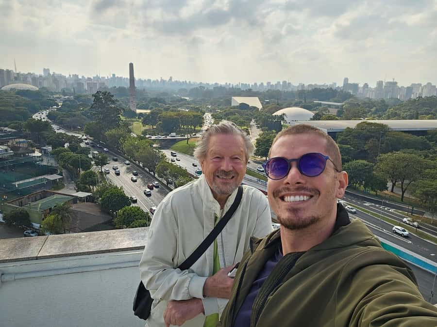 São Paulo: City Highlights Private Tour with Pickup Airport - Ibirapuera Park: The City’s Green Pause and Photo Stop