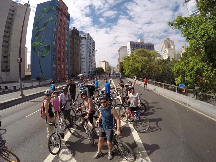 São Paulo: Downtown Historical Bike Tour - Paulista Avenue: Photo Stops That Teach You the City’s Pulse