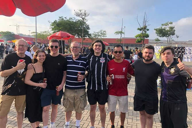São Paulo: Join a soccer game with a local guide - Getting there: metro from Avenida Paulista, plus walking comfort tips