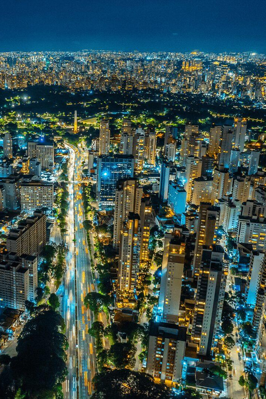 São Paulo: Nightlife Extravaganza Tour with Rooftop Bars - Live Music Venues: From Samba and Bossa Nova to Rock and Electronic