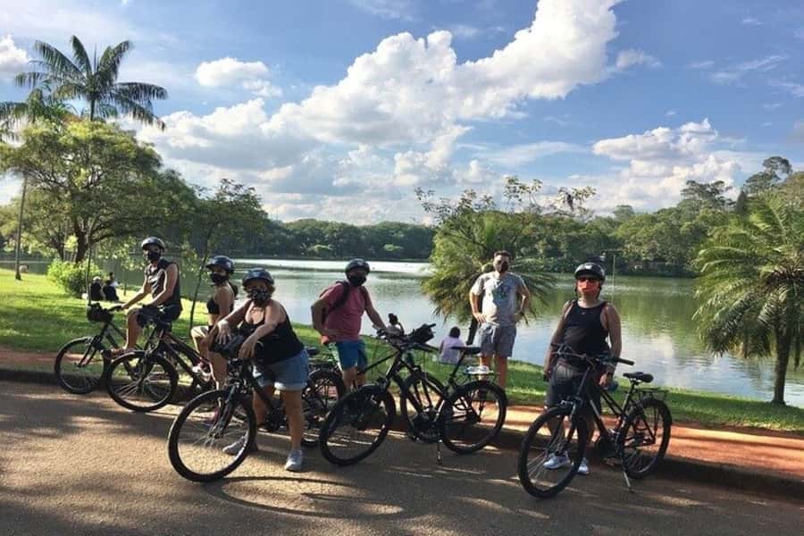 Sao Paulo: The Coolest Urban Scenes Bike Tour - Meeting in Vila Mariana, then rolling onto São Paulo’s bike lanes