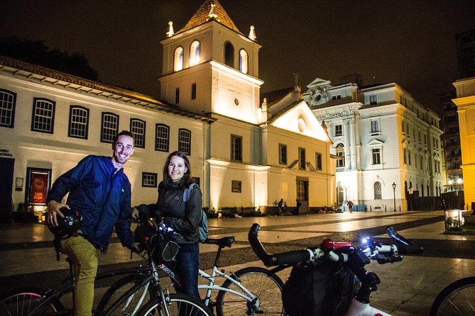 Secrets of Downtown São Paulo Bike Tour - Parque Minhocão and Pinacoteca: Creative City Life Above the Streets