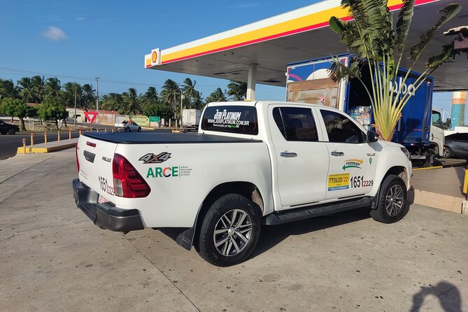 Shared transfer from Fortaleza to Jericoacoara - On the Road: Smooth, Safe Driving and a Planned Meal Stop