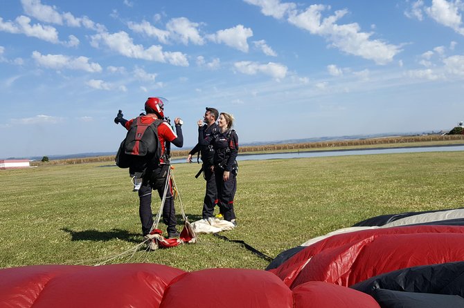 Skydive Tandem - São Paulo - Brazil - The Real World Takeaways: What to Do Before You Go
