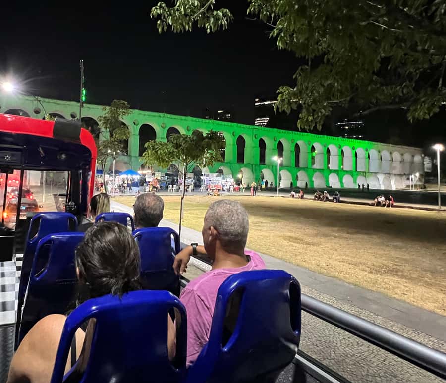 Skyline Night Tour Rio de Janeiro - Panoramic City Tour Rio Samba Bus - Rio Samba Bus in 3 Hours: the night that feels like Rio
