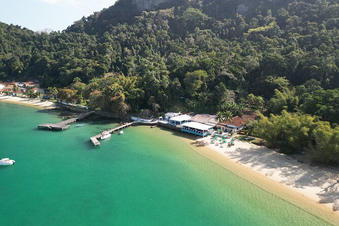 Speedboat ride - Paradise Islands - Angra dos Reis - Getting Started in Angra dos Reis at Av. Júlio Maria
