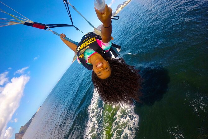 Speedboat Tour with Parasailing in Rio de Janeiro - Finding the right takeoff spot on Guanabara Bay